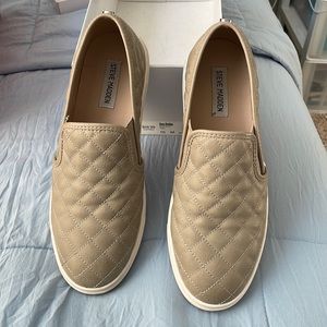 Steven Madden taupe shoes size 10